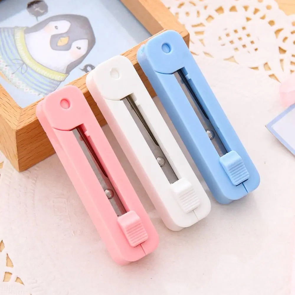 Portable DIY Paper-Cutting Office Stationary Safe Folding Scissor Handwork Art Tools Handcraft Scissor Mini Fodable Scissor